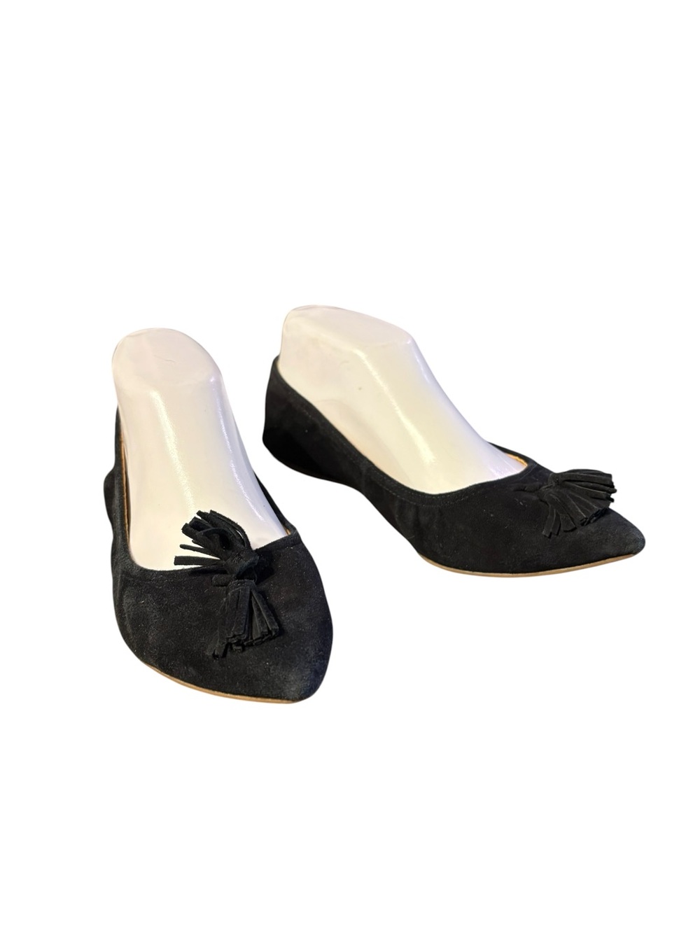Women's Black Suede Pointed Toe Tassel Ballet Flats - Picture 4 of 16